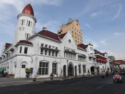 Kemkominfo Sumbang 20 Sepeda Listrik untuk Wisata Kota Lama Surabaya