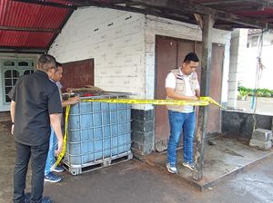 Home Industry Minyak Goreng Curah di Malang Digerebek, 7 Orang Diamankan Home Industry Minyak Goreng Curah di Malang Digerebek, 7 Orang Diamankan