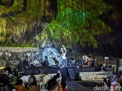 Tamu Undangan Dijamu di Lokasi Bekas Tambang Batu Saat HUT Apkasi ke-24