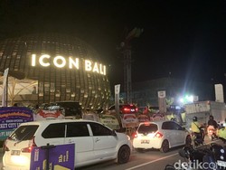 Dishub Soroti Jalan Sempit-Parkir Liar di Icon Bali Mall yang Bikin Macet
