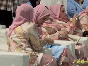 Kahiyang Jahit Songket Bobby di Acara Gelar Melayu Serumpun