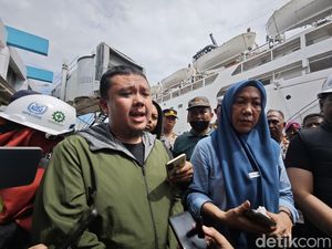Kronologi Lengkap Kebakaran KM Umsini di Makassar Saat Akan Berlayar Kronologi Lengkap Kebakaran KM Umsini di Makassar Saat Akan Berlayar