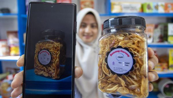 Pelaku UMKM Dilatih Fotografi Produk