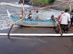 Nelayan Banyuwangi Pemilik Perahu Dua Cucu yang Terdampar Ditemukan Tewas