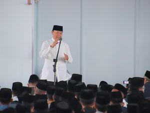 HNW Dorong Santri Teladani Nilai Pendiri Gontor untuk Kemajuan Bangsa