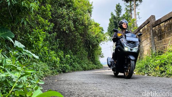 Camping Ceria dengan Yamaha Lexi LX 155: Motor Maxi Dek Rata yang Fungsional