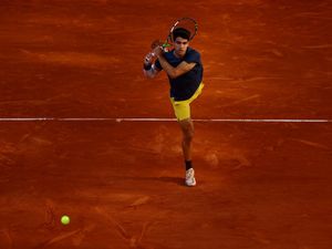 Kalahkan Zverev, Carlos Alcaraz Juara French Open 2024 Kalahkan Zverev, Carlos Alcaraz Juara French Open 2024