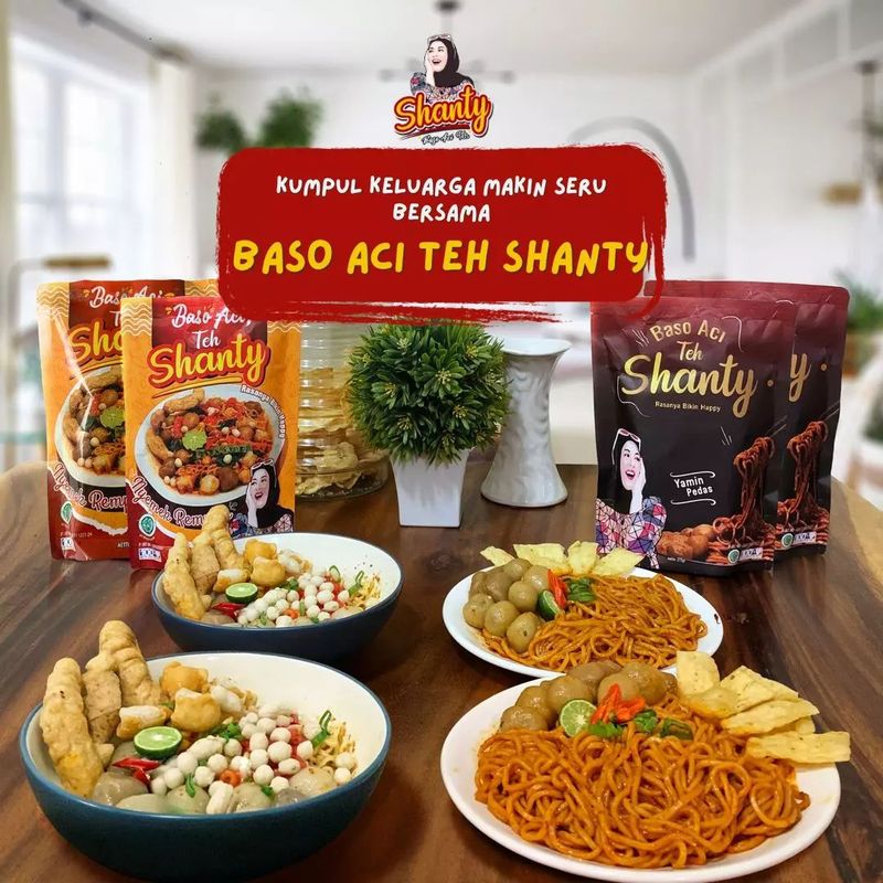 Usaha bakso milik artis