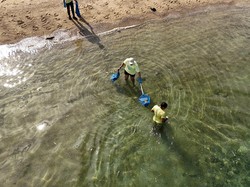 Bersih-bersih Totalitas di Labuan Bajo, dari Pantai-Bawah Laut