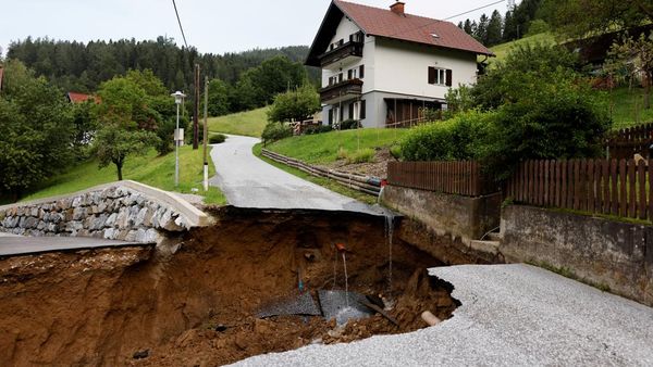 Dampak Kerusakan Akibat Banjir Dahsyat di Austria