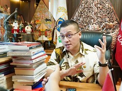 Kenneth DPRD DKI Desak Peraturan Gubernur soal Bansos Pendidikan Direvisi