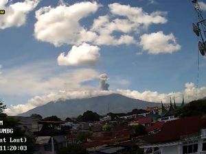 Status Gunung Marapi Diturunkan Dari Siaga ke Waspada Status Gunung Marapi Diturunkan Dari Siaga ke Waspada