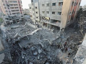 Rudal Israel Hantam Truk TV Palestina di Gaza, 5 Orang Tewas Rudal Israel Hantam Truk TV Palestina di Gaza, 5 Orang Tewas