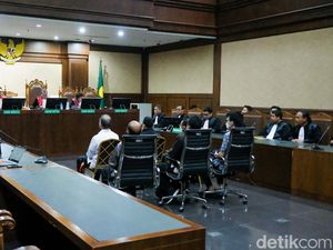 Kuncoro Wibowo dkk Terbukti Korupsi Bansos Beras