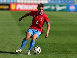 Apes! Sudah Jatuh dari Sepeda, Gagal Tampil di Euro 2024