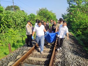 Oma Tewas Tertabrak KA di Sukabumi, Tubuhnya Terpental 10 Meter