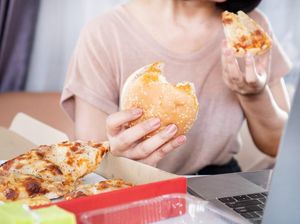 5 Tips Pola Makan dan Ngemil di Kantor Agar Tak Gendut 5 Tips Pola Makan dan Ngemil di Kantor Agar Tak Gendut