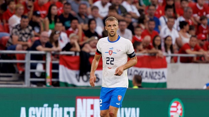 Tomas Soucek BUDAPEST, HUNGARY - SEPTEMBER 10: Tomas Soucek of Czech Republic controls the ball during the International Friendly match between Hungary and Czech Republic at Puskas Arena on September 10, 2023 in Budapest, Hungary. (Photo by Laszlo Szirtesi/Getty Images)