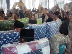 Pernikahan Viral Bikin Ngakak, Tamu Dapat Souvenir Kasur Lipat Louis Vuitton