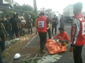 Emak-emak Tewas Ditabrak Truk Fuso di Jalur Arteri Mojokerto