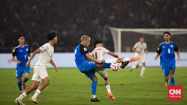 Duel Indonesia vs Filipina pada Kualifikasi Piala Dunia 2026 di SUGBK, Selasa (11/6). (CNN Indonesia/Adi Ibrahim)