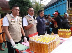 Polres Malang Ungkap Tersangka Minyakita Palsu Raup Rp 357 Juta/Bulan