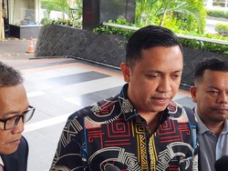 Staf Hasto PDIP Laporkan Penyidik yang Sita HP ke Dewas KPK