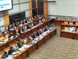 Rapat di DPR, Plt Ketua KPK Lapor Penerimaan dari Tipikor Capai Rp 260 M