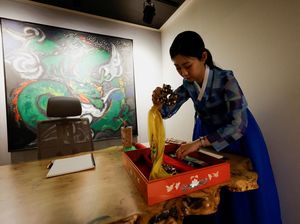 Potret Dukun Korea Selatan Raup Cuan dari Media Sosial