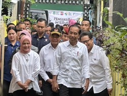 Bareng Iriana, Jokowi Kunjungi Posyandu Wijaya Kusuma Kota Bogor