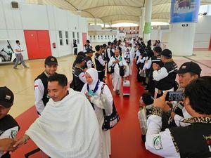 Kedatangan Jemaah Haji RI Kloter Terakhir Kedatangan Jemaah Haji RI Kloter Terakhir