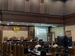 Hakim Cecar Ahli soal Desain Tol MBZ Beton Diubah ke Baja: Mana Lebih Kuat?