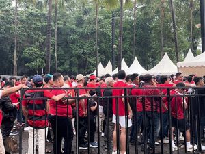Suasana GBK Memerah Jelang Laga Indonesia Vs Filipina