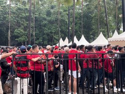 Suasana GBK Memerah Jelang Laga Indonesia Vs Filipina