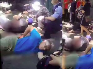 Horor! 4 Turis Inggris Ditusuk Saat Jalan-jalan