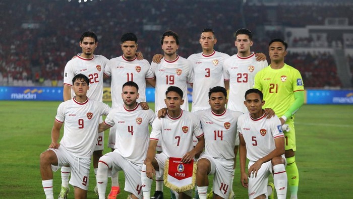 Indonesia sedang memimpin 1-0 dari Filipina pada babak I laga Kualifikasi Piala Dunia 2026. Sepakan terukur Thom Haye menjadi pembeda.