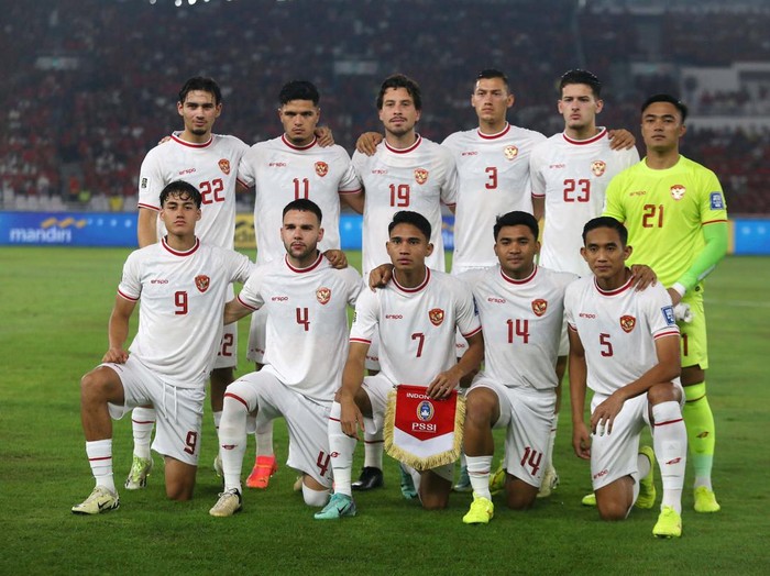 Indonesia sedang memimpin 1-0 dari Filipina pada babak I laga Kualifikasi Piala Dunia 2026. Sepakan terukur Thom Haye menjadi pembeda.