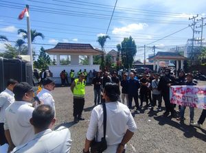 Mahasiswa Lubuklinggau Protes Ada Hotel Bikin Acara DJ-Jual Miras