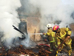Masak Nasi Ditinggal ke Sawah, Rumah Warga Ngalas Klaten Dilalap Api