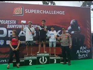 Polisi Fasilitasi Pembalap Liar Banyuwangi Lewat Drag Bike Kapolresta Cup 2024 Polisi Fasilitasi Pembalap Liar Banyuwangi Lewat Drag Bike Kapolresta Cup 2024