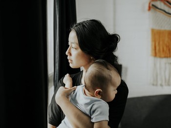 Lahir Kembali Sebagai Ibu