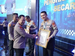 Bentuk Satgas Kappang, Dirlantas Polda Sulsel Diganjar Penghargaan Kapolri