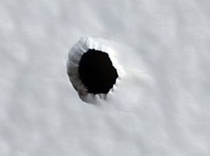 Ada Lubang Misterius di Mars, Benarkah Dapat Melindungi Astronaut dari Radiasi? Ada Lubang Misterius di Mars, Benarkah Dapat Melindungi Astronaut dari Radiasi?