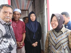 Bahruddin 20 Tahun Tinggal di Rumah Beratap Daun, Kini Direnovasi Kemensos Bahruddin 20 Tahun Tinggal di Rumah Beratap Daun, Kini Direnovasi Kemensos