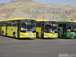 PPIH Siapkan Bus dengan Spek Khusus untuk Antar Jemaah dari Madinah ke Makkah PPIH Siapkan Bus dengan Spek Khusus untuk Antar Jemaah dari Madinah ke Makkah