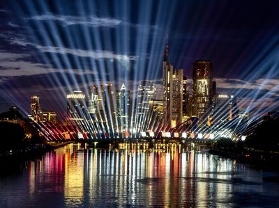 Pertunjukan Cahaya Terangi Kota Frankfurt Jelang Euro 2024