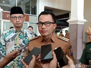 Respons Pj Bupati Cirebon soal Penetapan Tersangka di Proyek Taman Pataraksa Respons Pj Bupati Cirebon soal Penetapan Tersangka di Proyek Taman Pataraksa