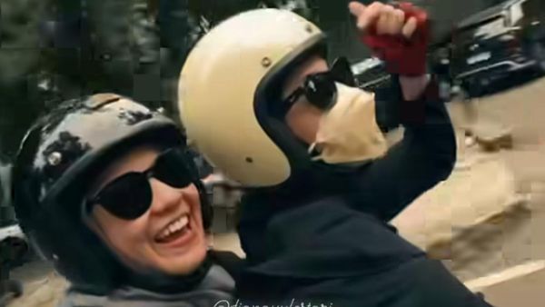 7 Potret Natasha Rizki dan Dian Ayu Naik Moge, Tetap Syari Pakai Rok Panjang