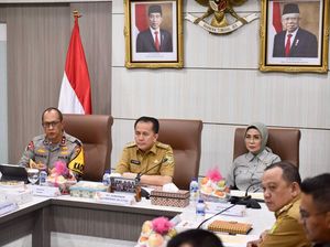 Pemprov Sumsel Dorong Legalitas 10 Ribuan Sumur Minyak Ilegal di Muba Pemprov Sumsel Dorong Legalitas 10 Ribuan Sumur Minyak Ilegal di Muba