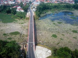 Foto-foto Terkini Endapan Sampah di Sungai Citarum